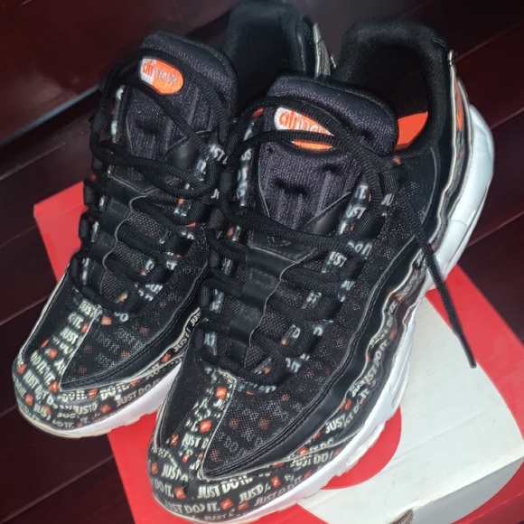 Air Max 95 “Just Do It” - Picture 2 of 10